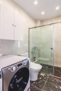 Filota Luxury Home - Free public parking