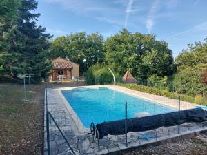 Maisons de vacances Gite Combe Ferrade en pleine nature : photos des chambres