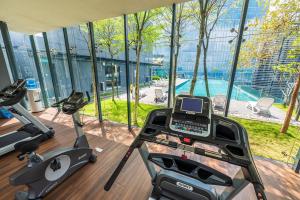 Dorsett 1 min to TRX Pavilion 105