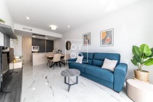 Amanecer Signature Penthouse - high-end rooftop terrace - by OYOOSTAYS