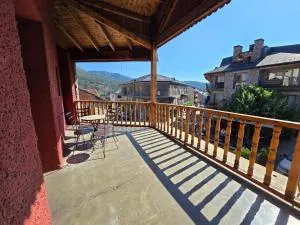 Spacious apartment in Bellver de Cerdanya 150 m² with balcony - Isóbol