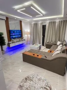 madinaty - Madīnat al Huckstep