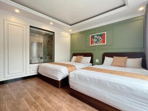 Cat Ba Glow Hotel