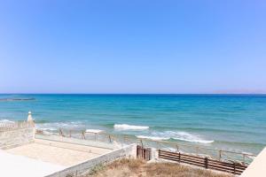 Nova Sea View Apartment Seafront