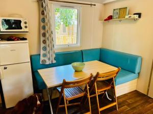 Campings Au coeur des Pins : photos des chambres