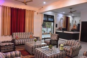 Hotel Olive Tree