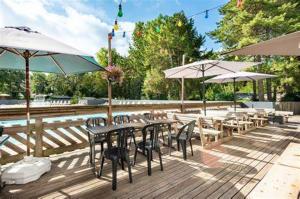 Campings Au coeur des Pins : photos des chambres
