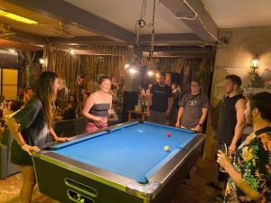 Happy House Backpackers