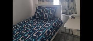 Elm Park Home with Garden & Parking