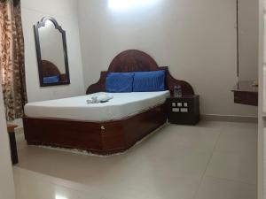 SREE BALAJI HOTEL - Lodge