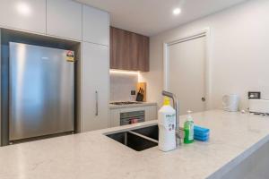 Z3 Close to Sydney CBD 1 Free Car Space Quiet