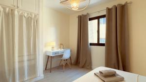 Golden Dream, Swimming Pool and parking