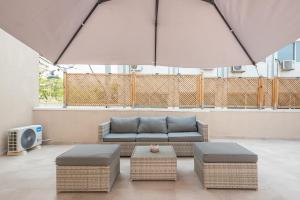 Petralona Gem with Private Terrace