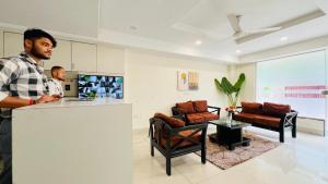 BluO Studio1 Golf Course Road, Gym, Balcony Garden