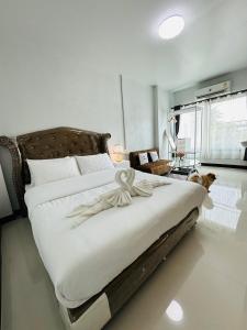 Service apartment lampang Room202 ใจกลางเมืองใกล้กาดกองต้า