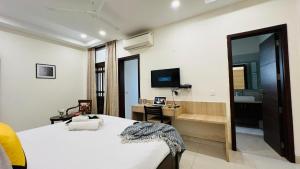 BluO Studio5 Golf Course Road - Gym, Terrace Garden