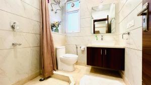 BluO Studio4 Golf Course Road - Gym, Balcony, Lift