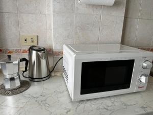 Silihome, Trastevere, Piazza della Radio