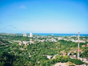 Apê Próx. Fórum, Parque Shopping e Praias do Litoral Norte
