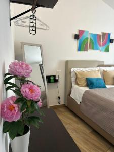 Zeta Rooms