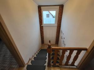 Ferienhaus am Waldrand in der Nähe eines Badesees