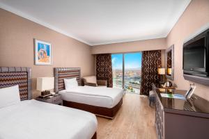 Standard Twin Room room in Grand Hotel Konya