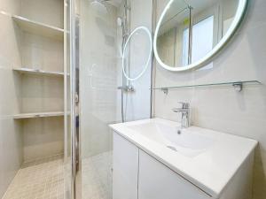 122 - Luxueux pied-à-terre parisien