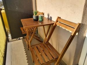 Fully furnished apartment for four people