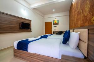 Amala Arcade AC Rooms