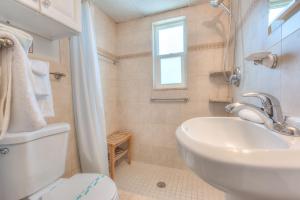 Tropic Terrace #21 - Beachfront Rental