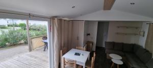 Campings Kokua Vacances presente MOBIL HOME residentiel toutes options camping 4 etoiles CANET : photos des chambres