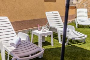 Apartment Aria with pool