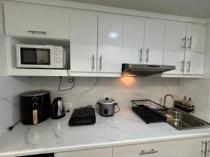 CozyVilla at Pine Suites Tagaytay 2BR or Studio with FREE PARKING 2br in Basement parking and studio in offsite parking