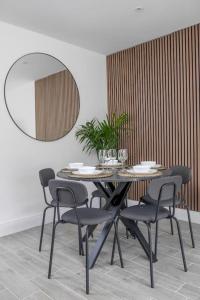 Durham - Long Stays, Contractors, Central