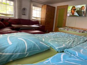 Ferienzimmer Oelhaf Zimmer mit Couch Self Check-In mit Key-Tresore