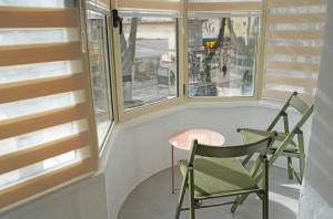 SOLEiL M Shyri Old Town Tirana