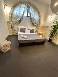 London Hostel - Inárcs