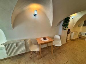 FW 10 - Erdgeschoss Gewölbe in der Altstadt