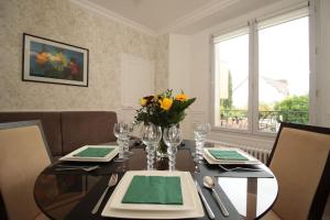 Maisons de vacances Villa annees 30, bords de Marne : photos des chambres