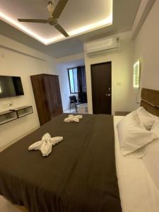 Hotel Kiwi Inn Vijaynagar Scheme 78