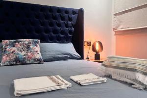 New Central Luxury 2BR 3Bath AC Terrace Garage