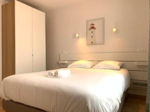 Appartements Appart-Village Le Creusot centre - Parking facile - Bus gare TGV 17 min : photos des chambres