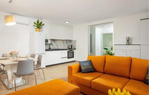 Lovely Apartment In Podstrana With Wifi