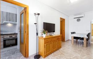 Cozy Apartment In Torrevieja With Wifi