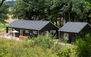 4 Bedroom Nice Home In Ebeltoft