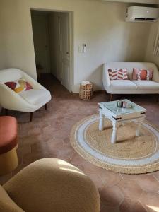 The basics - charming house