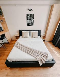 AGOLL Victoria - self checkin