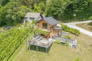 Vineyard Cottage Sunny Hill - Happy Rentals - 特贝尔诺