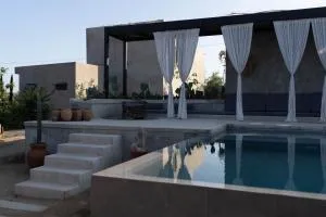 Casa Michaus Valle de Guadalupe - Toros Pintos