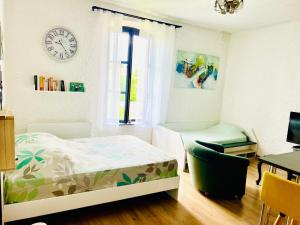 Appartements Ravissant T2 proche centre-ville et Jard : photos des chambres